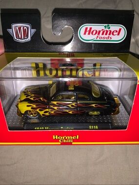 M2 Machines Hormel Chili Flame 1949 Mercury Custom Chase Collectible